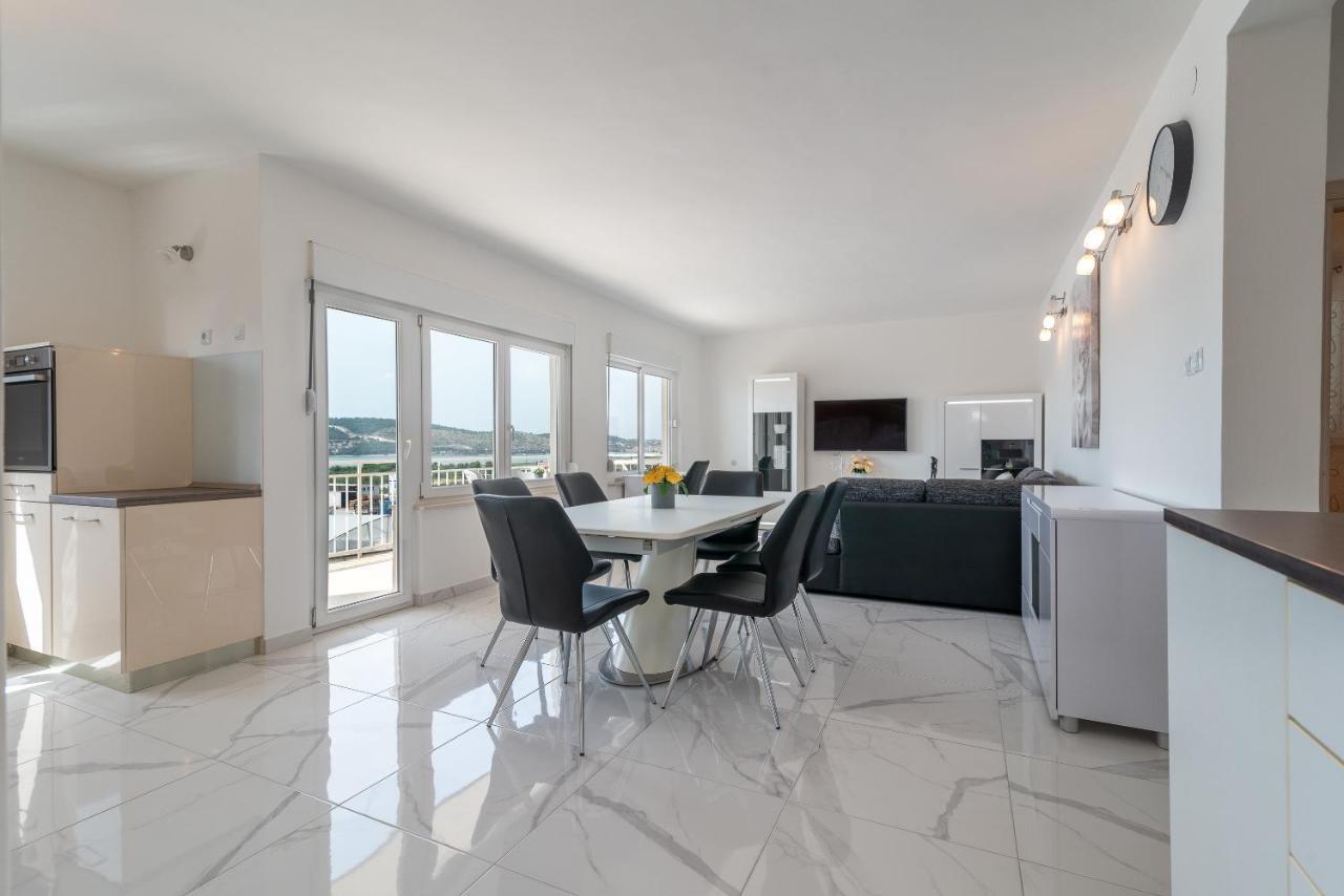 Apartment M&A Trogir Exteriör bild