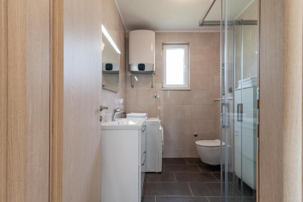 Apartment M&A Trogir Exteriör bild